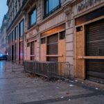 Paris Shopkeepers Told To Hire Private Security For Protests